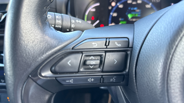 Toyota Yaris Cross 1.5 Hybrid Design 5dr CVT Hybrid Estate